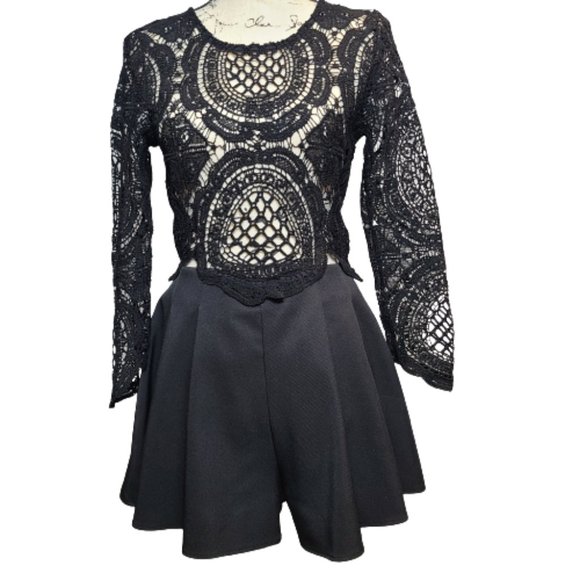 LUXXEL LADIES LONG SLEEVE CROCHET BLACK TOP WITH ATTACH SHORTS SIZE: M - Picture 2 of 12